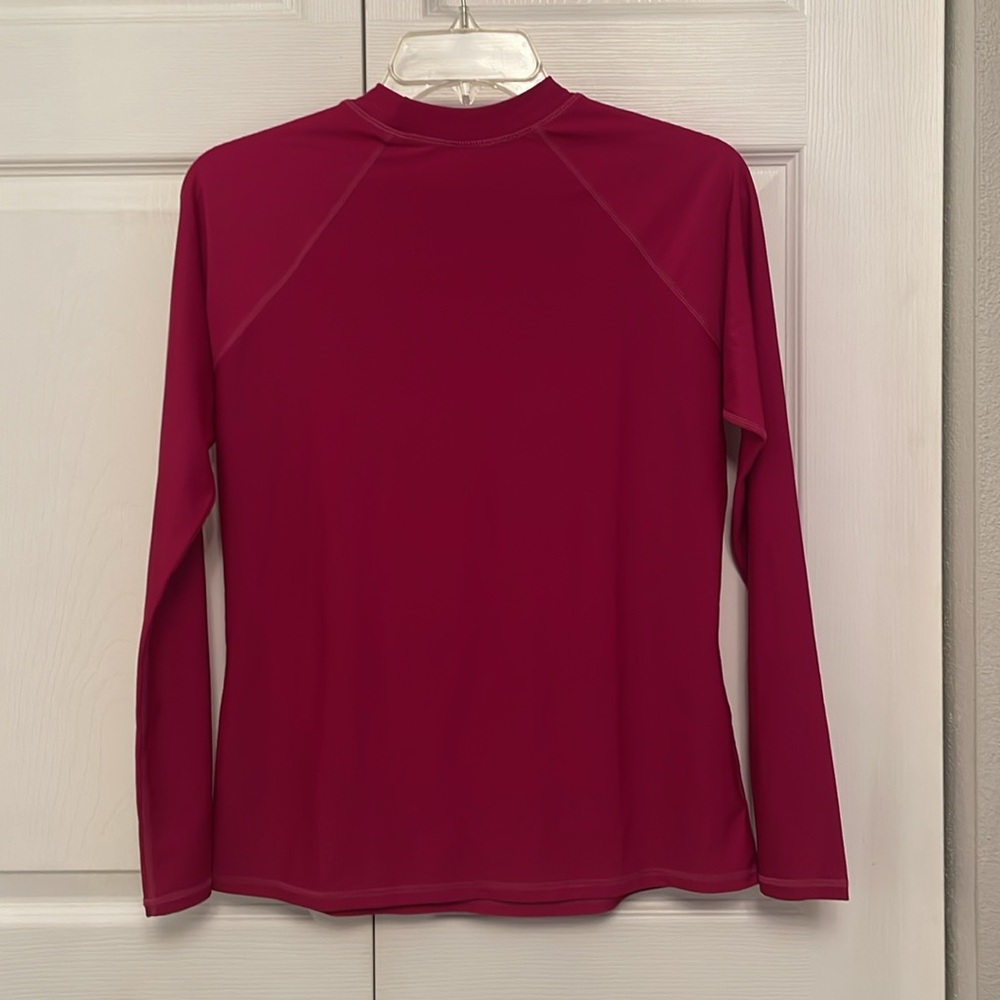 NWT FASHION WORLD Rash Guard Top Swim Top Rashguard Medium - Picture 5 of 10
